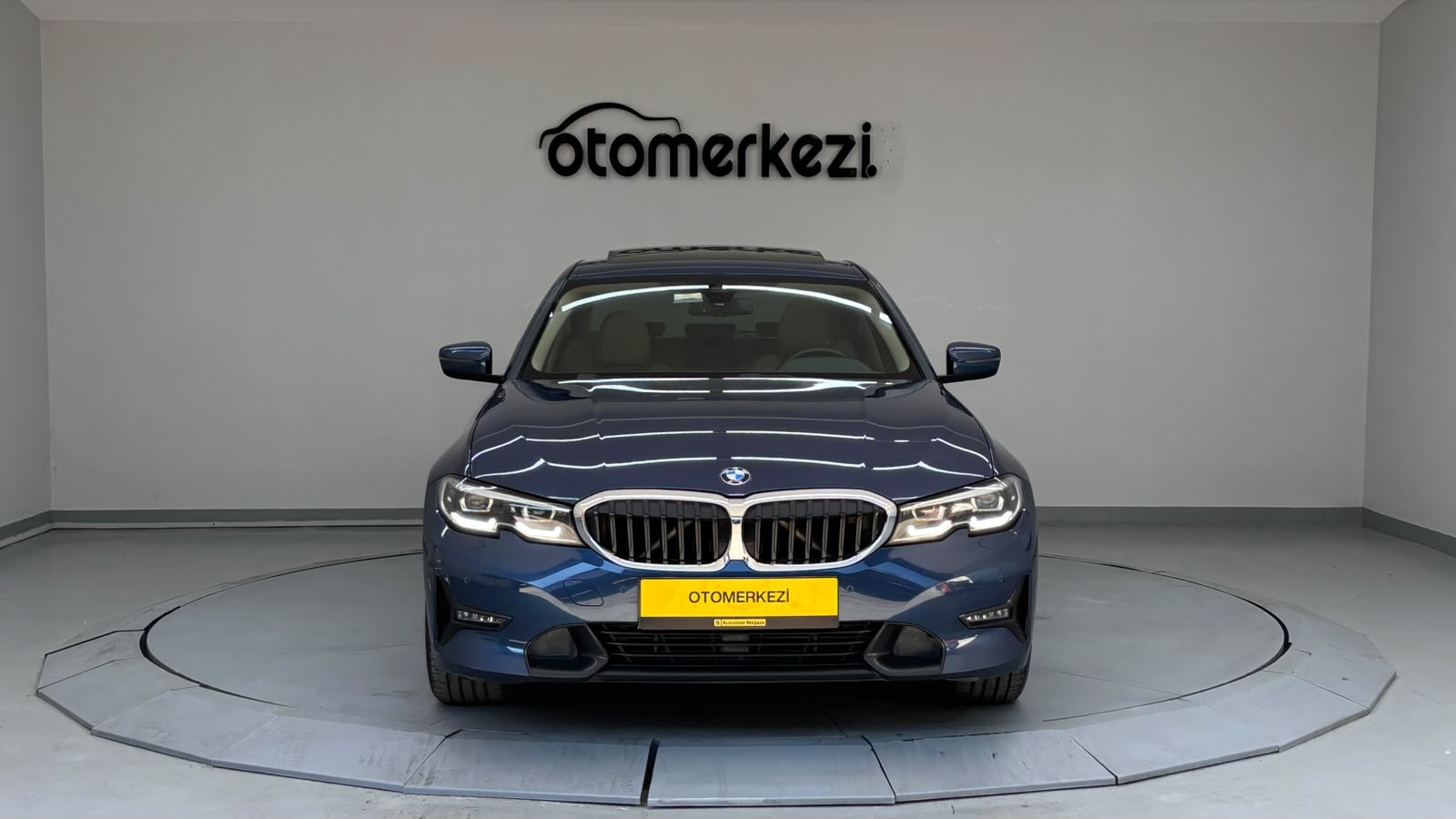 BMW 320i 7